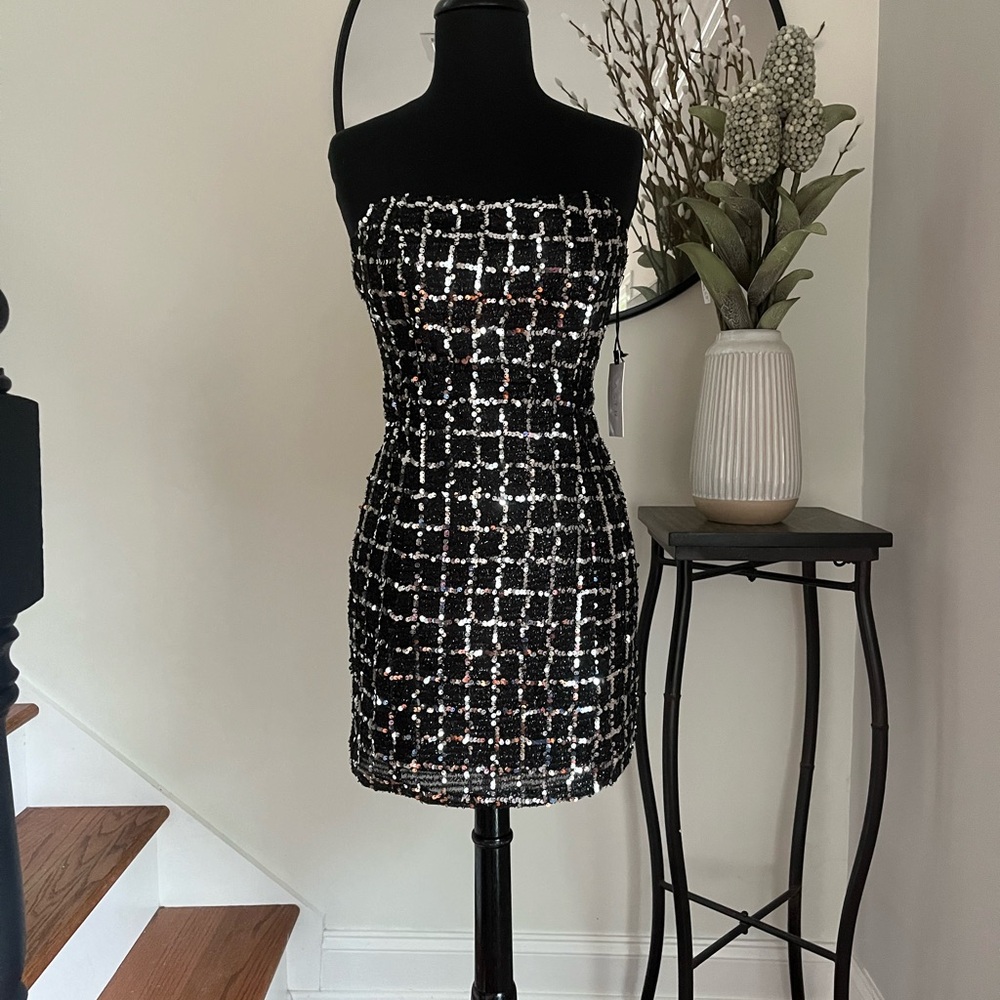 Aster the label*Black and Silver Strapless Mini Dress* X Small New With Tags